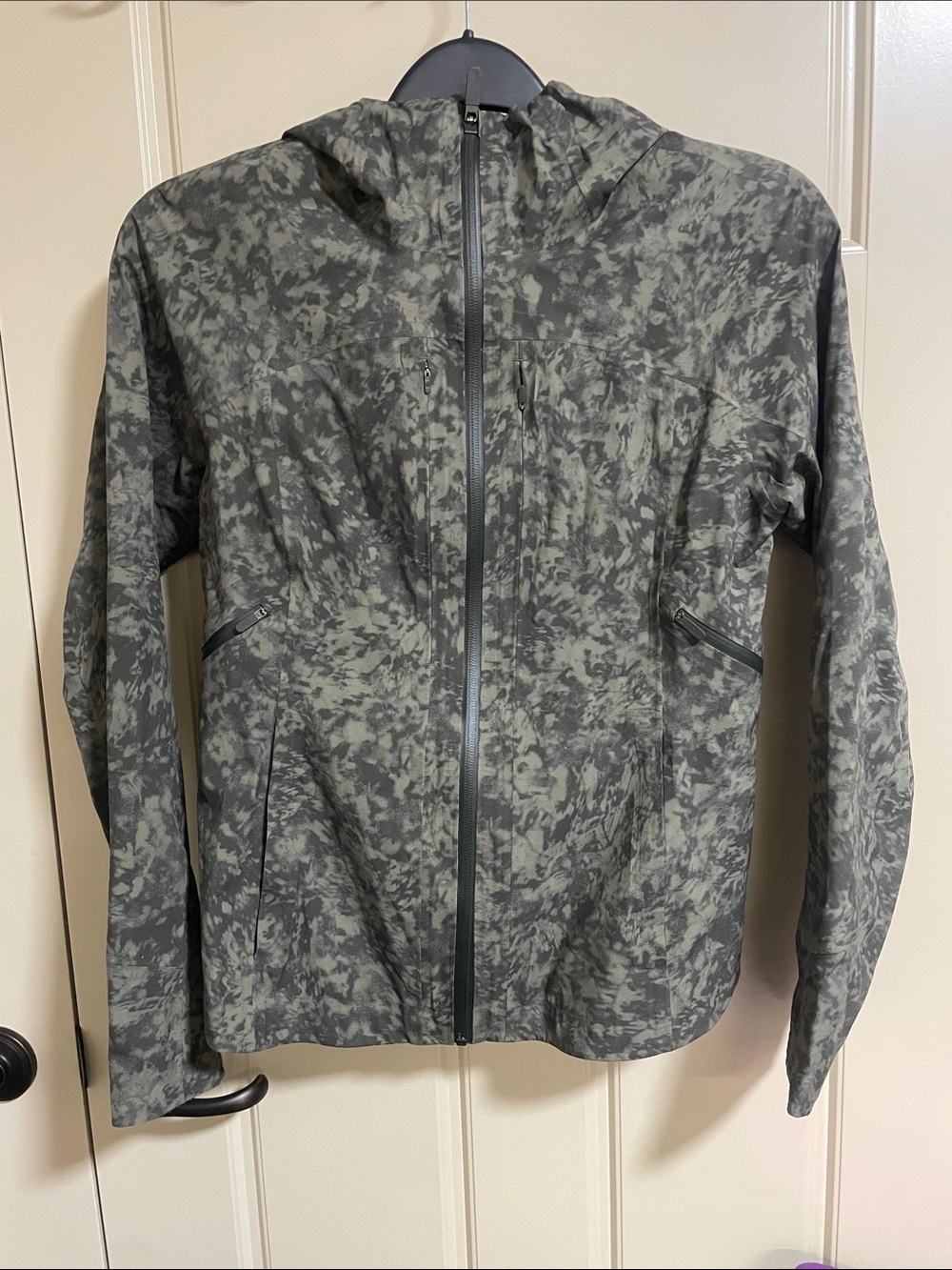 Lululemon Break A Trail Jacket